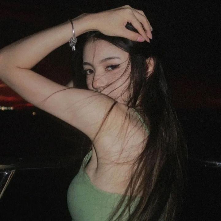 艳后多情